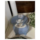 PRICE PRODUCTS BLUE JASPERWARE STYLE TRINKET BOX