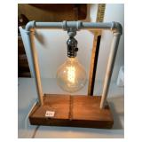 INDUSTRIAL PIPE TABLE LAMP, WHITE FINISH, WOODEN