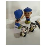 VTG KISSING COUPLE FIGURINES (2) AND SKUNK