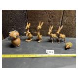 VTG WOODEN ANIMAL FIGURINES, KANGAROOS, DONKEYS,
