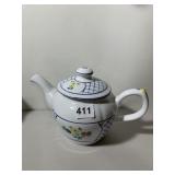 HEREND VILLAGE POTTERY TEAPOT, HAND PAINTED