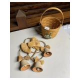 LONGABERGER 1999 BASKET, WOVEN WOOD