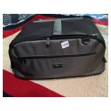 SLEEPYPOD PET CARRIER, MESH TOP, ZIPPER CLOSURE,