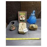 BOYDS BEARS BEARWEAR PIN, DISNEY CINDERELLA GLASS