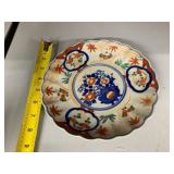 JAPANESE IMARI PORCELAIN PLATE, SCALLOPED EDGE,
