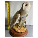 FRANKLIN MINT PORCELAIN BARN OWL FIGURINE, HAND