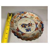 JAPANESE IMARI PORCELAIN PLATE, SCALLOPED EDGE,