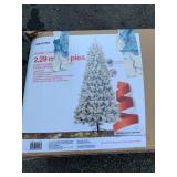 GE TRIM-A-TREE HOLIDAY CLASSICS PRE-LIT FLOCKED