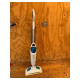 BISSELL POWERFRESH STEAM MOP, WHITE AND BLUE
