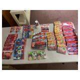 DISNEY PIXAR CARS PARTY SUPPLIES, INCLUDES