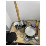 STAINLESS STEEL COOKWARE, INCLUDES POT, STEAMER