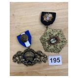 VTG DECORATIVE MEDALS, PR, METAL CONSTRUCTION,