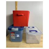 RUBBERMAID ROUGHNECK HEAVY DUTY STORAGE BIN, LOCK