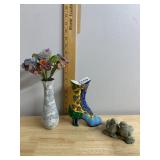 VTG BEADED FLOWER ARRANGEMENT IN CRACKLE GLAZE