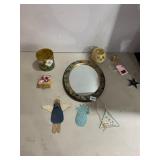 DECORATIVE LOT, INCLUDES HAND-PAINTED GLASS VASE,
