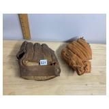 MACGREGOR VTG BASEBALL GLOVES, INCLUDES ONE