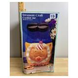 TREASURE CRAFT COOKIE JAR, BEAR CLOWN THEME,