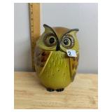 RRP CO ROSEVILLE OHIO CERAMIC OWL COOKIE JAR,