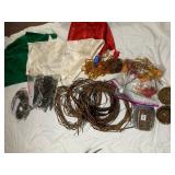 DECORATIVE CRAFT LOT, GRAPEVINE WREATHS, PINE
