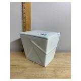 THRESHOLD PORCELAIN TAKEOUT BOX, WHITE, LIDDED,