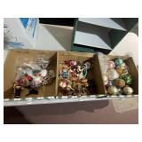 VTG CHRISTMAS ORNAMENT COLLECTION, INCLUDES GLASS