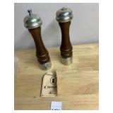 OLDE THOMPSON PEPPER MILLS, WOOD CONSTRUCTION,