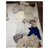HAMPTON HOUSE KING SIZE BED LINENS, ASSORTED