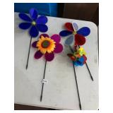 GARDEN PINWHEELS, MULTICOLOR, GLITTER FINISH,