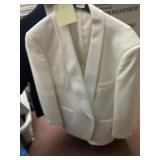 WHITE DINNER JACKET, SHAWL COLLAR, SINGLE BUTTON,