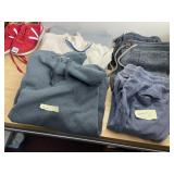 ASSORTED CASUAL APPAREL, INCLUDES HOODED