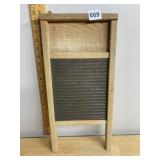 NATIONAL WASHBOARD CO. NO. 442, WOOD FRAME, METAL