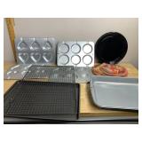 BAKING WARE ASSORTMENT, INCLUDES HEART-SHAPED