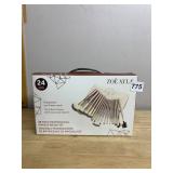 ZOE AYLA 24-PIECE PROFESSIONAL MAKEUP BRUSH SET,