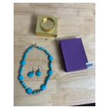 MONET GOLD-TONE BRACELET, TURQUOISE-STYLE BEADED