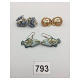 METAL-TONE EARRINGS, CLUSTERED MOTHER-OF-PEARL,