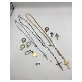 ASSORTED RELIGIOUS ITEMS, ROSARIES, WOODEN AND