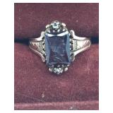 10K GOLD RING, RECTANGULAR INTAGLIO CARVED STONE,