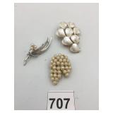 TRIFARI BROOCH, FAUX PEARL LEAF MOTIF, GOLD-TONE