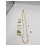 NAPIER SIGNED PEARL PENDANT NECKLACE, FAUX PEARL