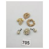 METAL COSTUME JEWELRY GROUPING, INCLUDES THREE