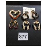JOAN BLAIR ENAMEL HEART BROOCH, MATCHING