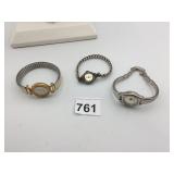 VTG TIMEX WRISTWATCH, ROUND CASE, STRETCH BAND;