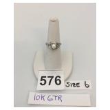 10K GOLD RING, PEARL CENTER STONE, SWIRL SETTING,
