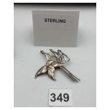 STERLING SILVER FLORAL BROOCH, CLEAR TRIANGULAR