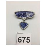 VTG BLUE AND WHITE PORCELAIN FAN BROOCH W/ HEART