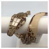 RESIN WRAP BRACELET, LEOPARD PRINT, GOLD-TONE