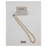 PEARL STRAND NECKLACE, OFF-WHITE ROUND PEARLS,