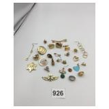 ASSORTED COSTUME JEWELRY, EARRINGS, CUFFLINKS,