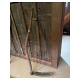 SEYMOUR IRONCLAD SCYTHE, WOODEN SNATH, CRAFTSMAN