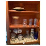 ASSORTED DRINKWARE, MUGS, GLASS PIE DISH, GLASS